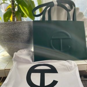 Telfar Bag Medium Green